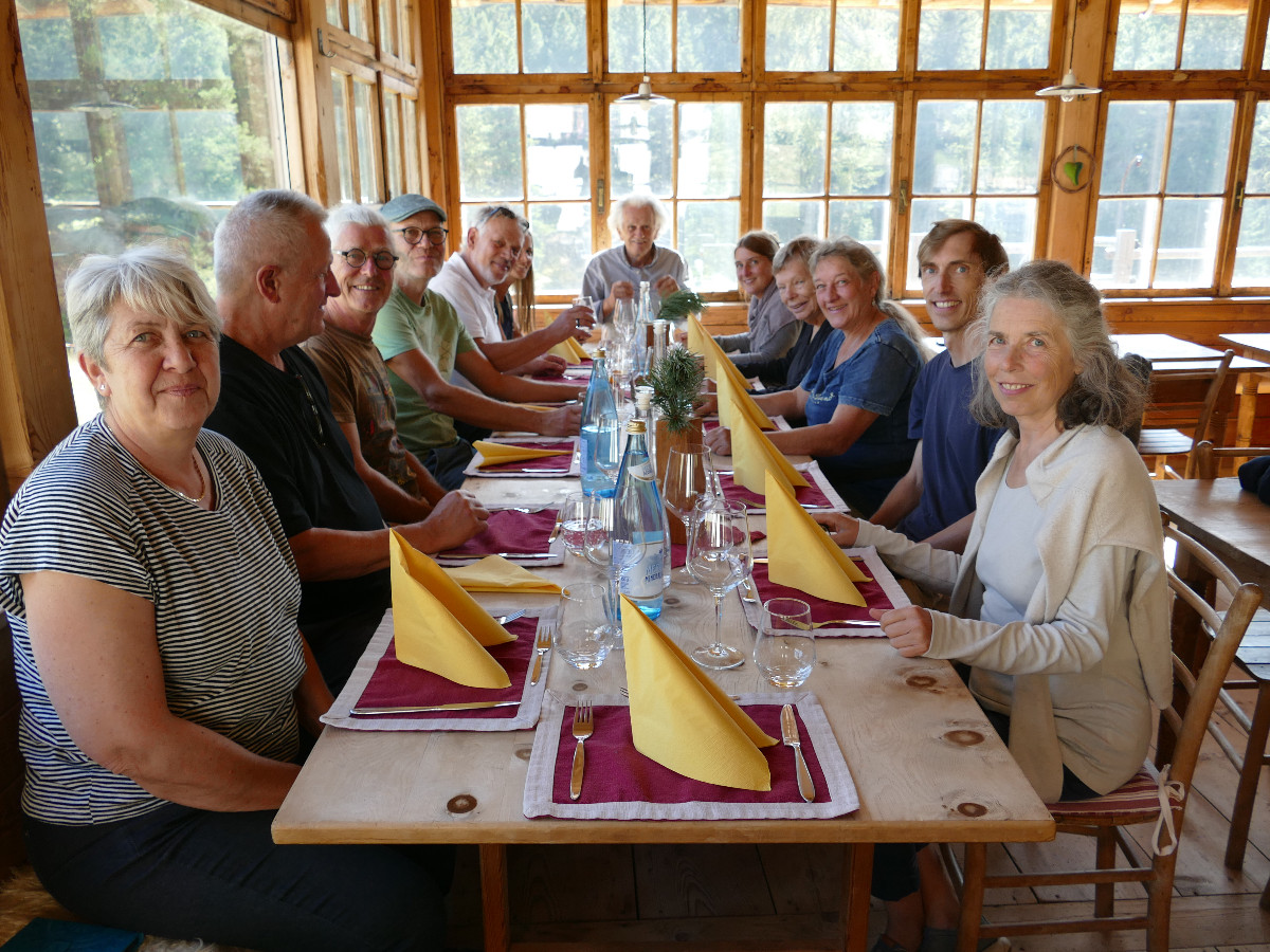 2023-10-03 9 Isihütte Isolde Daldoss Mittagessen Oberradein (4).JPG