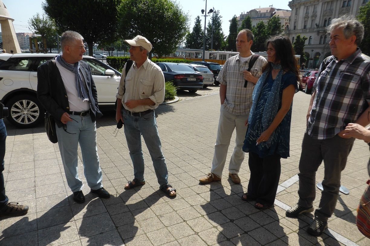 Martin empfängt uns in Budapest.JPG